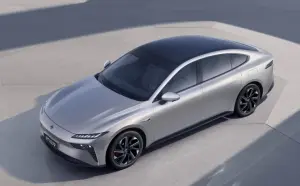 Dongfeng eΠ007 2024 Model